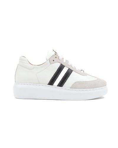 Footnotes Sneakers